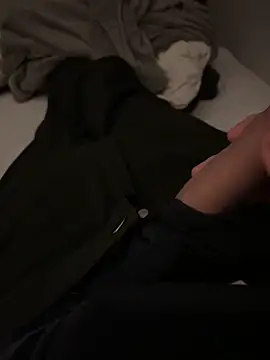 Snapshot of pignoufe chatting on 02/23/26, 11:49 pignoufe online show from 02/23/26, 11:49