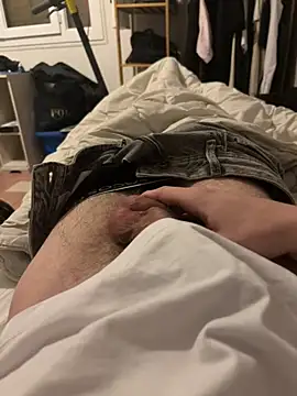 pignoufe online show from 04/03/26, 10:16
