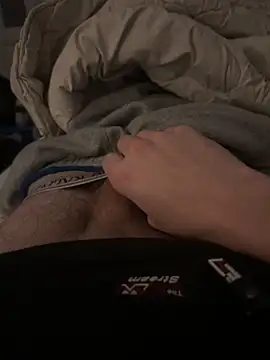 Snapshot of pignoufe chatting on 02/24/26, 11:55 pignoufe online show from 02/24/26, 11:55