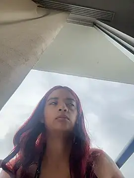 Laura fernandezII online show from 01/13/26, 02:32