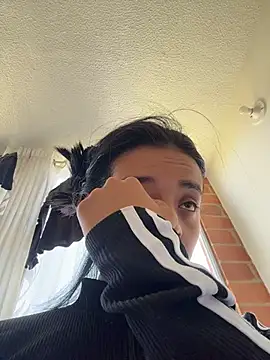 Laura fernandezII online show from 02/09/26, 05:22