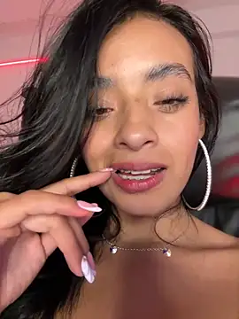 Laura fernandezII online show from 09/27/25, 09:32