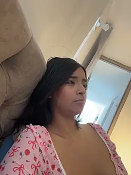 Laura fernandezII online show from 03/09/26, 07:06