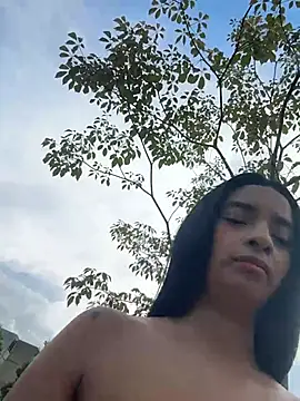 Laura fernandezII online show from 05/08/26, 08:12