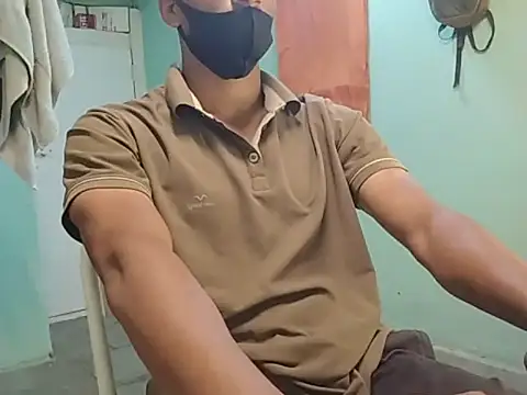 Snapshot of vicky0805 chatting on 03/08/25, 09:17 vicky0805 online show from 03/08/25, 09:17