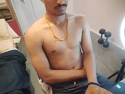 Snapshot of vicky0805 chatting on 09/29/25, 07:48 vicky0805 online show from 09/29/25, 07:48