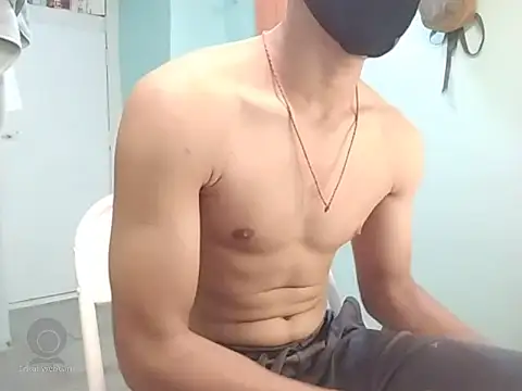 Snapshot of vicky0805 chatting on 03/04/25, 11:29 vicky0805 online show from 03/04/25, 11:29