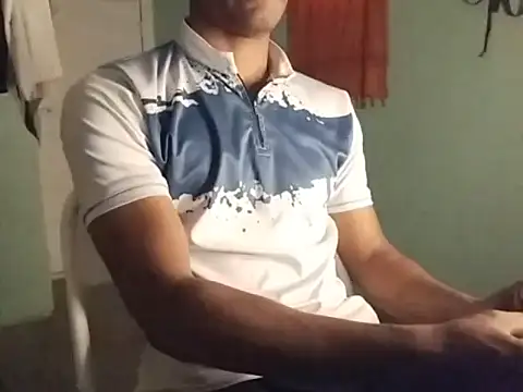 Snapshot of vicky0805 chatting on 02/25/25, 09:09 vicky0805 online show from 02/25/25, 09:09