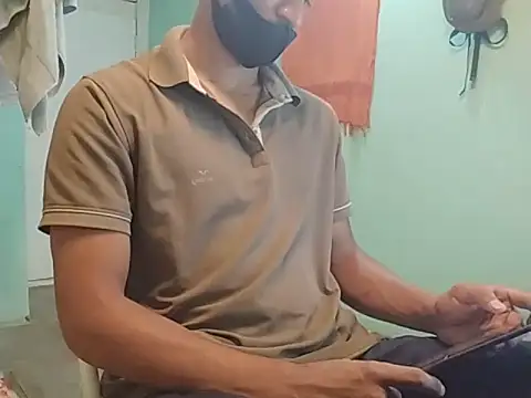 Snapshot of vicky0805 chatting on 03/17/25, 09:01 vicky0805 online show from 03/17/25, 09:01