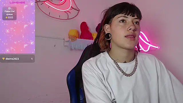  sharlotte777 online show from 12/01/25, 02:18