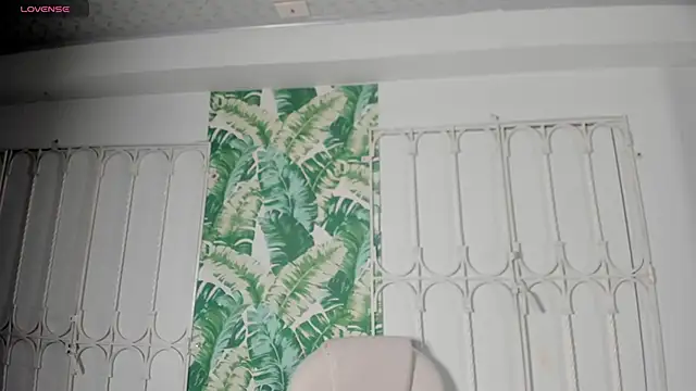  sharlotte777 online show from 04/17/26, 02:09