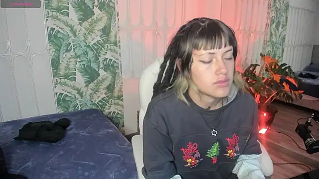  sharlotte777 online show from 03/26/26, 01:42