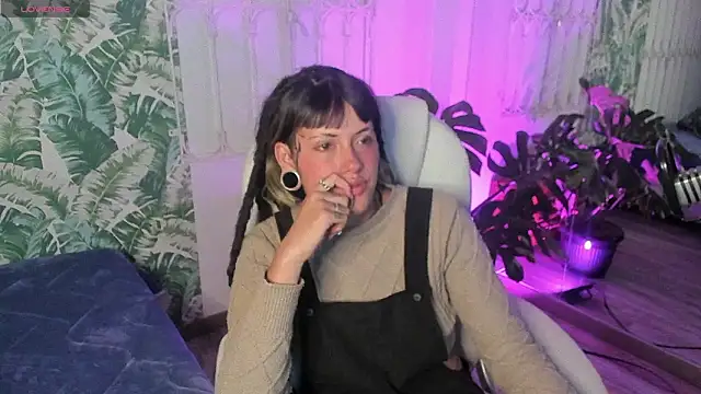  sharlotte777 online show from 03/27/26, 03:57