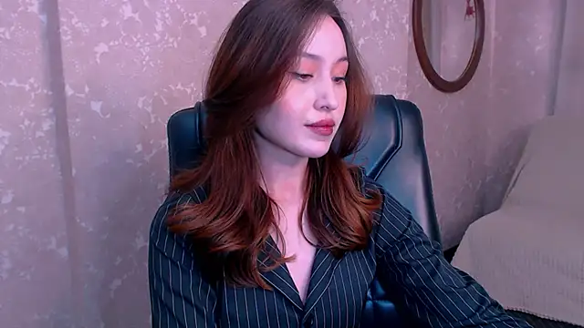 Snapshot of Ann__Cute chatting on 02/09/25, 07:37 Ann Cute online show from 02/09/25, 07:37