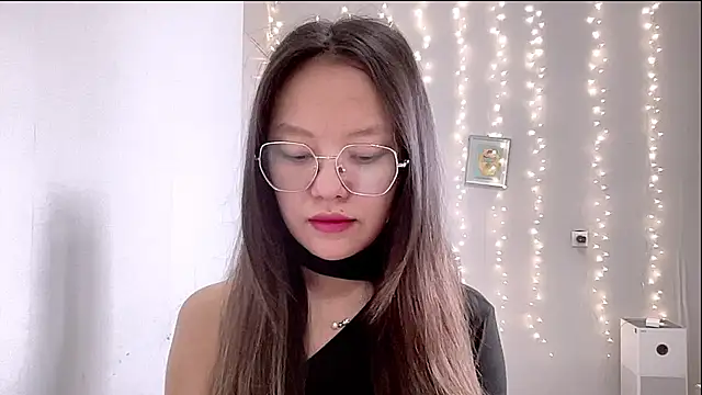 Risalynn online show from 03/05/25, 03:18