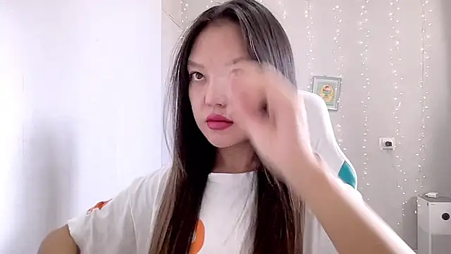 Risalynn online show from 03/13/25, 03:33