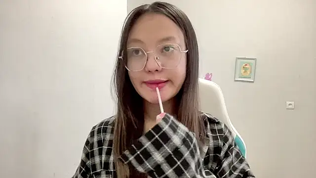 Risalynn online show from 01/30/25, 02:49