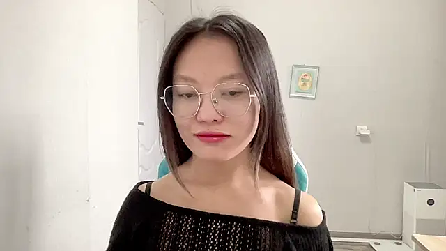 Risalynn online show from 02/12/25, 03:40