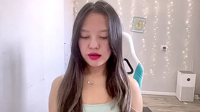 Risalynn online show from 03/17/25, 05:12