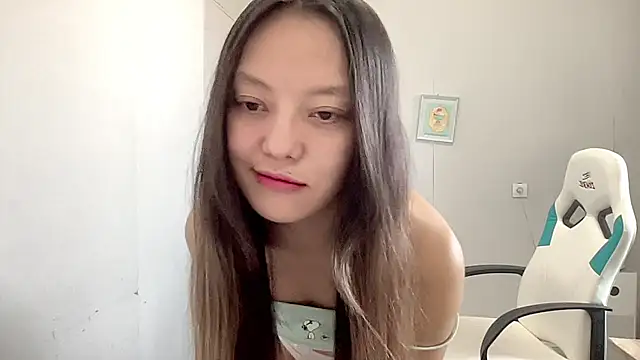 Risalynn online show from 02/15/25, 06:33