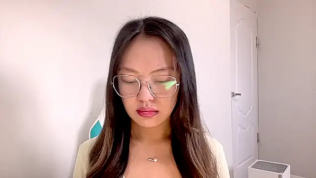 Risalynn online show from 01/20/25, 03:26