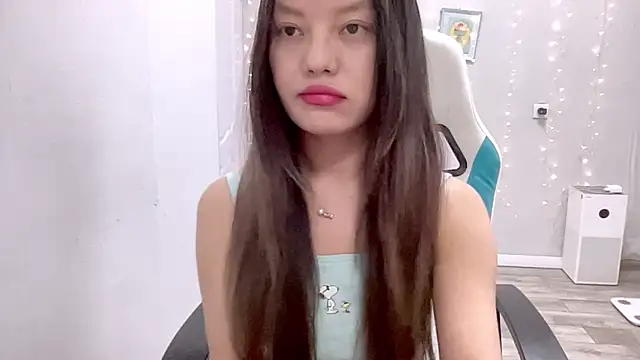 Risalynn online show from 03/08/25, 04:45