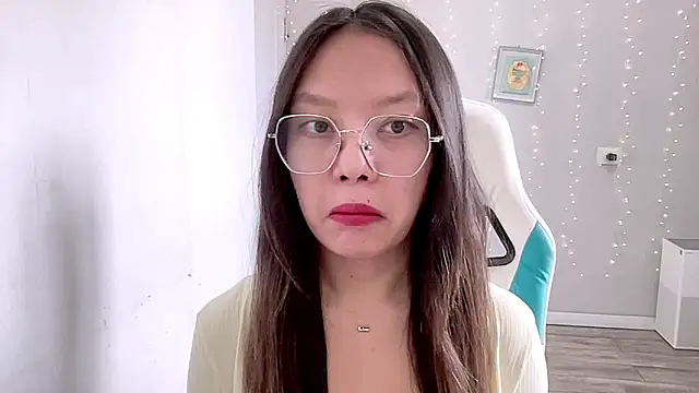 Risalynn online show from 03/15/25, 06:36