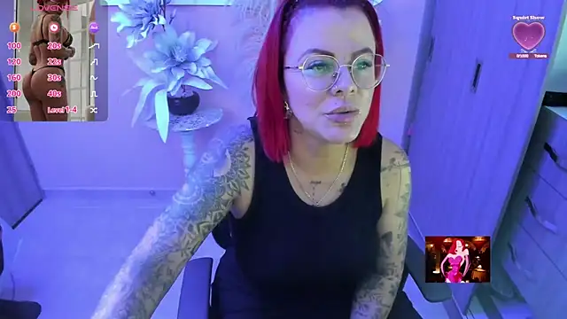 Snapshot of KAROL_MILF chatting on 05/05/26, 12:02 KAROL MILF online show from 05/05/26, 12:02