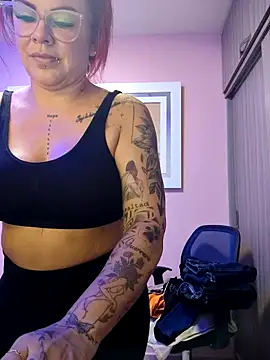 KAROL MILF online show from 10/26/25, 08:53