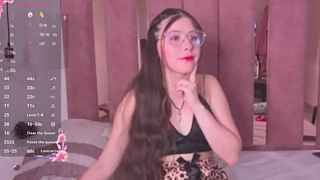 sweetniite online show from 07/28/26, 04:09