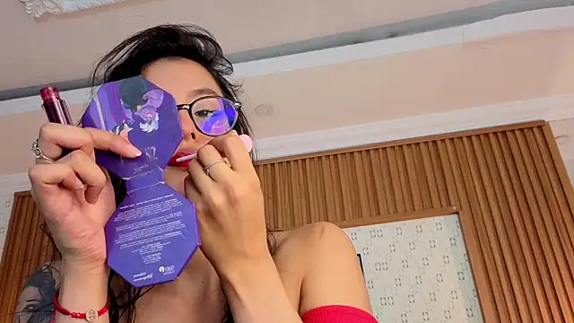 Princess Violett online show from 04/15/26, 08:20