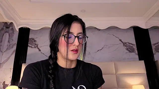 Princess Violett online show from 06/20/26, 01:16