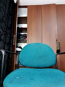 Snapshot of MAXIMUS_MASTE3 chatting on 03/06/25, 04:08 MAXIMUS MASTE3 online show from 03/06/25, 04:08