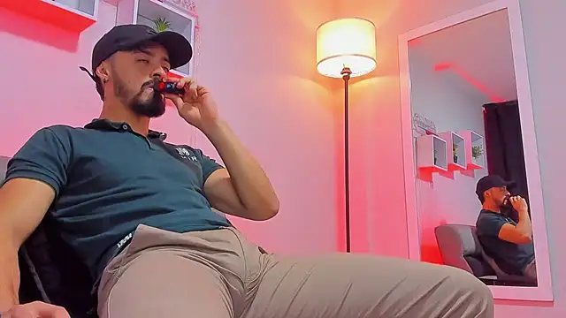 MAXIMUS MASTE3 online show from 11/30/25, 03:07