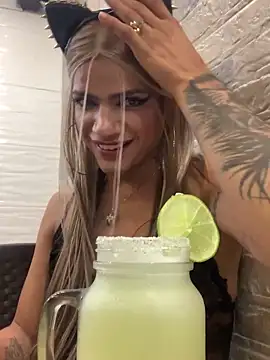 Snapshot of georgina_ms chatting on 03/13/25, 04:38 georgina ms online show from 03/13/25, 04:38