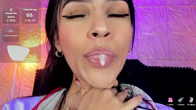 Sofii Carter online show from 02/10/26, 08:30