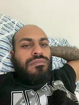 islandvybee55 online show from 03/16/25, 07:26