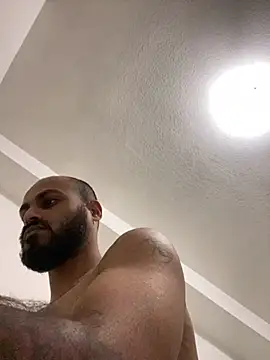 islandvybee55 online show from 01/30/25, 01:11