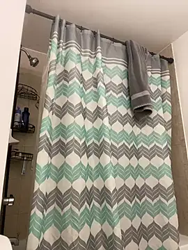 islandvybee55 online show from 01/26/25, 08:02