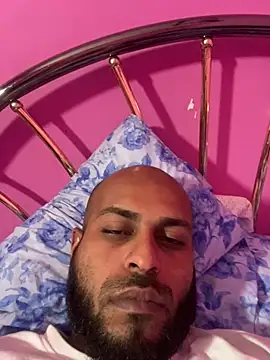 islandvybee55 online show from 02/24/26, 02:12