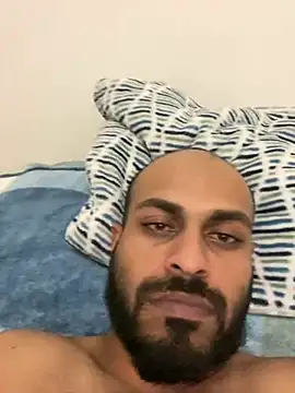 islandvybee55 online show from 01/31/25, 12:28