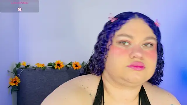 Snapshot of lunitaa0 chatting on 03/25/26, 03:39 lunitaa0 online show from 03/25/26, 03:39