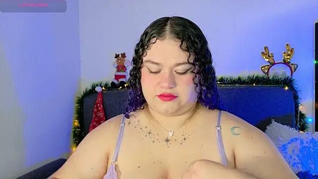 lunitaa0 online show from 11/26/25, 03:17