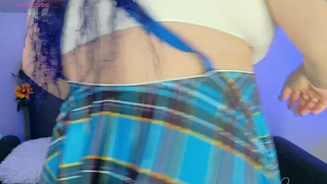 Snapshot of lunitaa0 chatting on 03/29/26, 04:14 lunitaa0 online show from 03/29/26, 04:14