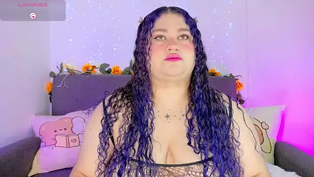 lunitaa0 online show from 05/14/26, 11:51