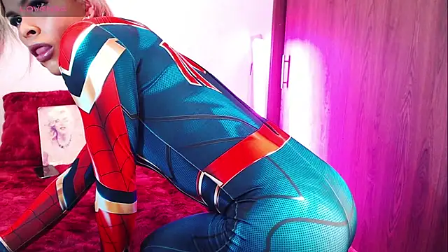 dark sailent online show from 10/23/25, 09:02