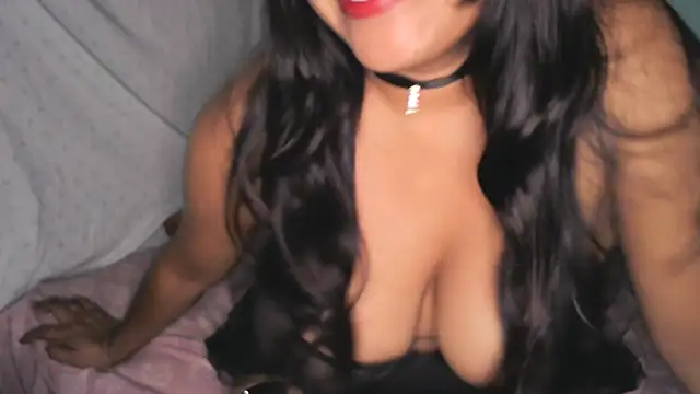 vanessagatitaa online show from 05/13/26, 06:53