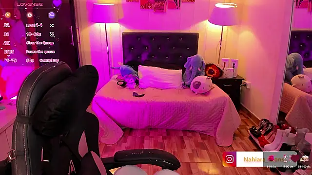 NahiaraEvans  online show from 02/26/26, 03:28