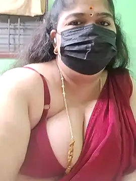 Snapshot of tamilthanushri chatting on 07/12/26, 02:07 tamilthanushri online show from 07/12/26, 02:07