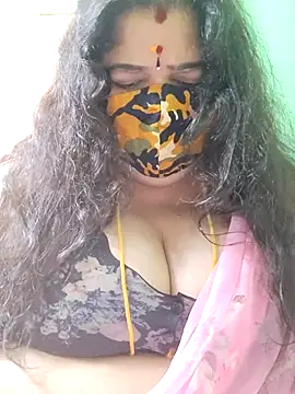Snapshot of tamilthanushri chatting on 07/05/26, 08:21 tamilthanushri online show from 07/05/26, 08:21